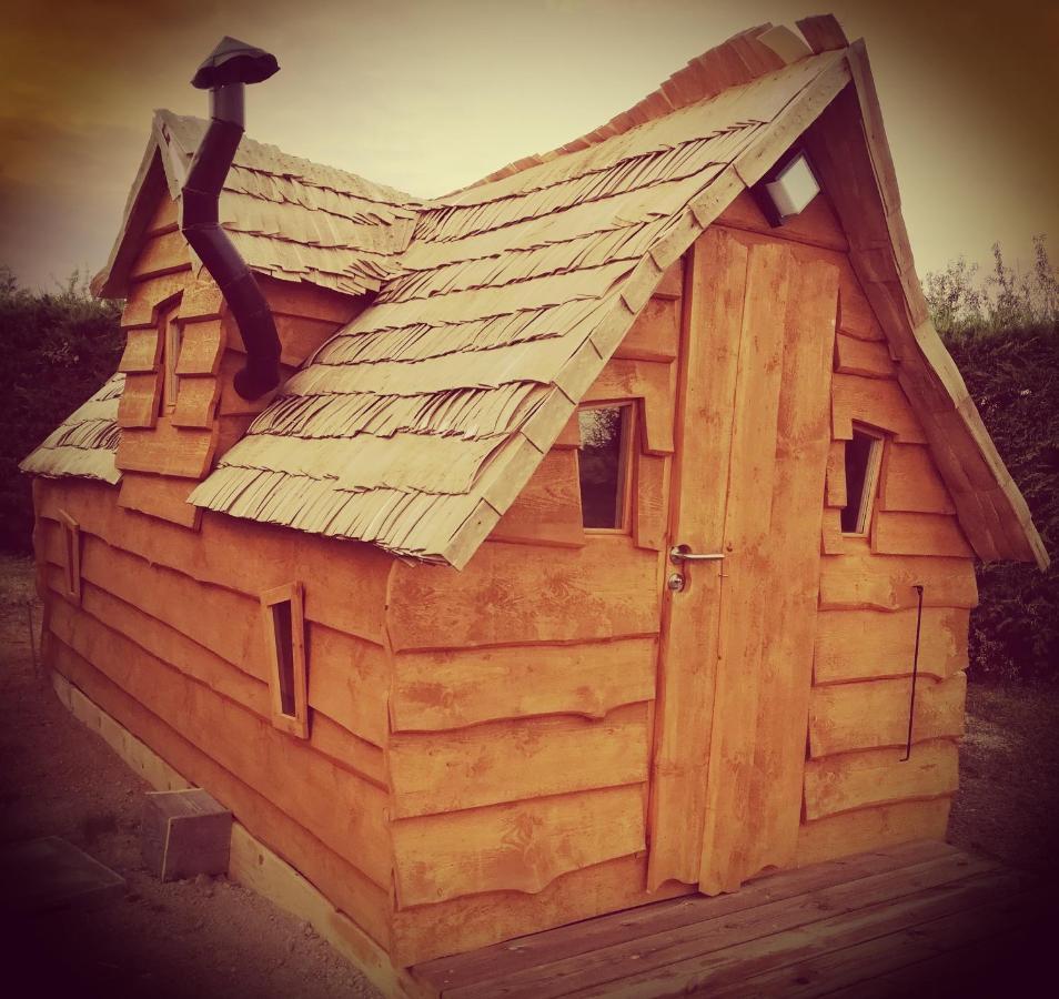 Les Cabanes Magiques De Mariegillou Lejlighed Avrilly Eksteriør billede